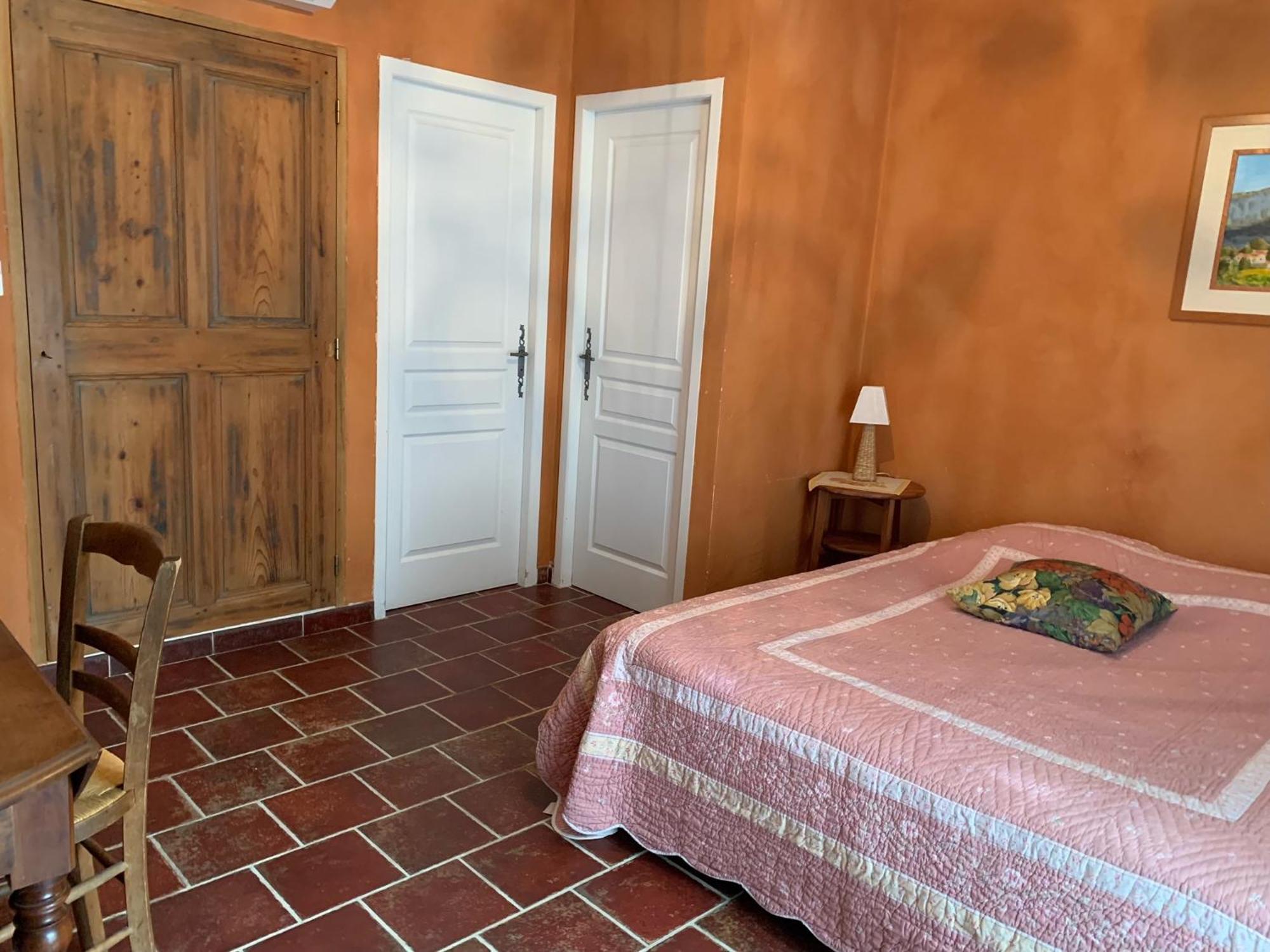 Ll Poulidetto Bed & Breakfast Lioux Luaran gambar